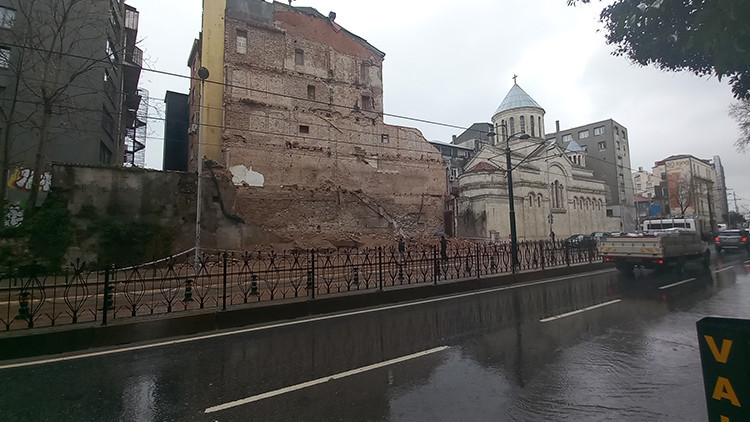 Kabataş-Bağcılar arasında tramvay seferleri yeniden yapılmaya başlandı