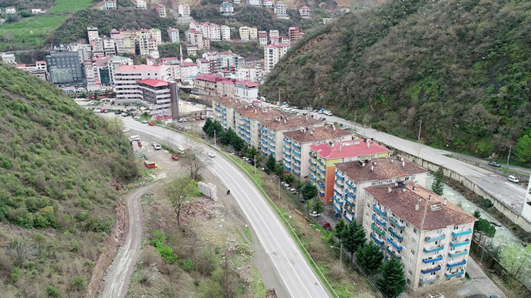 Trabzon depreme hazırlanıyor; riskli bloklara yıkım Trabzon depreme hazırlanıyor; riskli bloklara yıkım