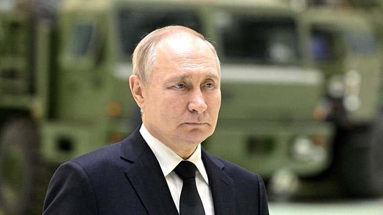 Putinin gizli silahı ortaya çıktı Rusya sır gibi saklıyordu... Dün gece ateşlendi Putinin gizli silahı ortaya çıktı Rusya sır gibi saklıyordu... Dün gece ateşlendi