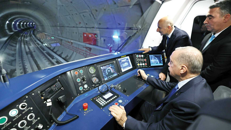 Başkente yeni metro hattı hizmette