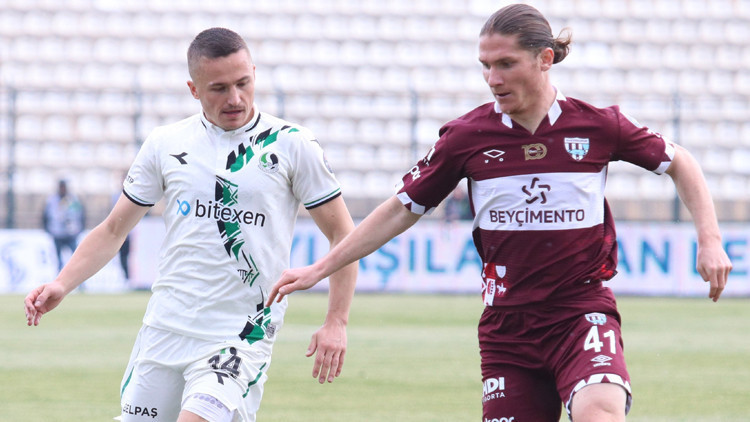 5 gollü düelloyu Bandırmaspor kazandı