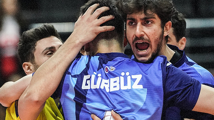 Fenerbahçe HDI Sigorta finale yükseldi Fenerbahçe HDI Sigorta finale yükseldi