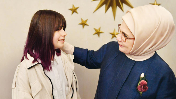 Depremzedelerle iftar buluşması
