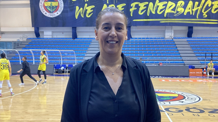 Arzu Özyiğit: Cumhuriyet’in 100. yılında tüm kupaları almak istiyoruz Arzu Özyiğit: Cumhuriyet’in 100. yılında tüm kupaları almak istiyoruz