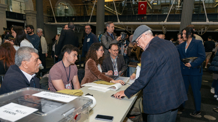 ‘Vatandaşlarımızı oy kullanmaya bekliyoruz’