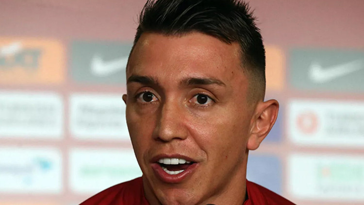 Galatasaraylı yıldız Fernando Musleranın aklı kaptırdığı paralarda mı Dolandırılma şoku yaşadığı iddia edildi