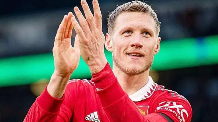 UEFA’dan Manchester United’e limit Sadece 100 milyon Euro ve Weghorsta gün doğdu... UEFA’dan Manchester United’e limit Sadece 100 milyon Euro ve Weghorsta gün doğdu...