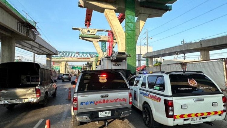 İnşaatı devam eden otoyolda beton levha düştü: 1 ölü