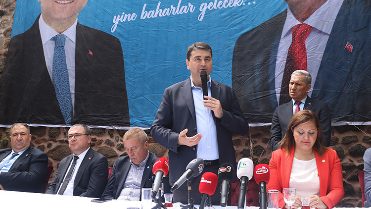 Gültekin Uysal: Millet İttifakı olarak zor bir yoldan geliyoruz