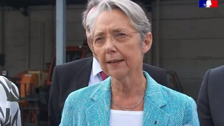 Fransa Başbakanı: Bıçaklı saldırıda yaralanan 4 çocuğun durumun stabil