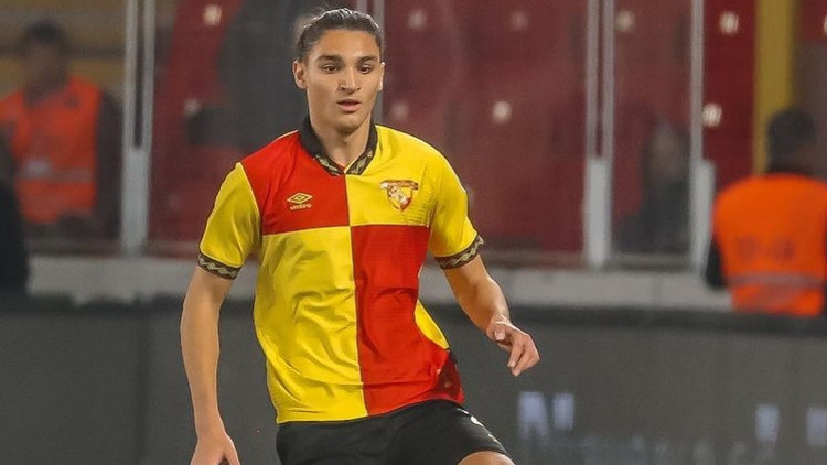 Göztepe, Emir Ortakayayı yeniden kiralamak için Fenerbahçe ile masada