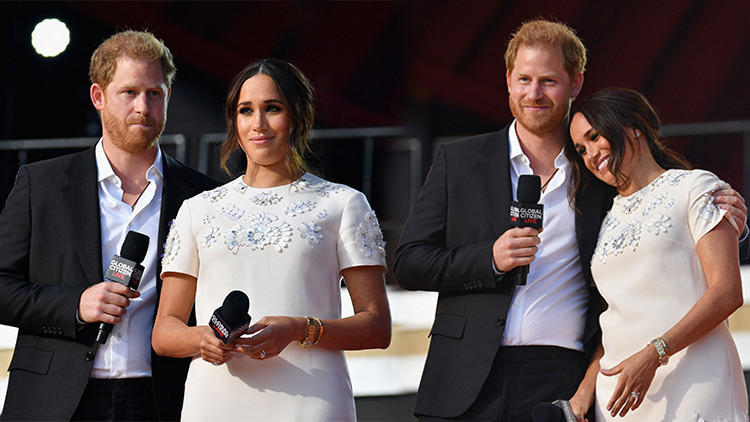 Prens Harry ve Meghan Markle’a kötü haber… Tutundukları bir dal daha koptu: Milyon dolarlık anlaşma bitti Prens Harry ve Meghan Markle’a kötü haber… Tutundukları bir dal daha koptu: Milyon dolarlık anlaşma bitti
