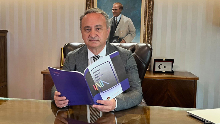 ‘Eğitimi yeniden tasarlamamız gerekiyor’