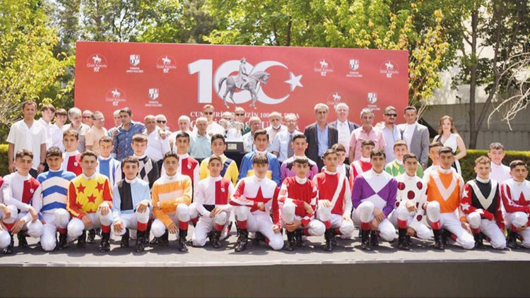 Veliefendide yıldızlarla kahvaltı