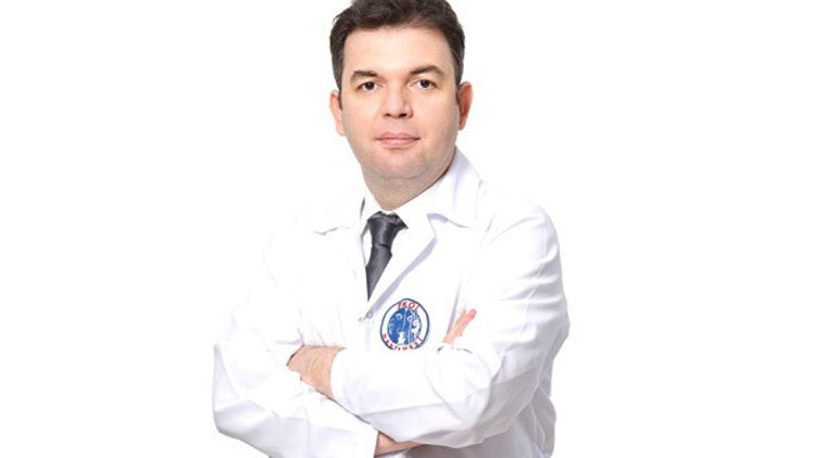 Meme büyütme, küçültme ve dikleştirme ameliyatları