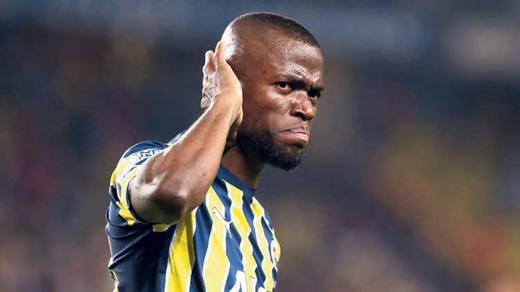 Türk futbolcular kendi liglerine ve gole yabancı kaldı