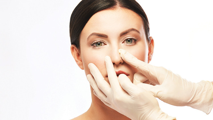 Estetik Plastik Cerrahi Uzmanı Op. Dr. Bülent Cihantimur: Ameliyatsız burun estetiği