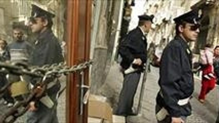 İtalyada mafyaya büyük darbe İtalyada mafyaya büyük darbe