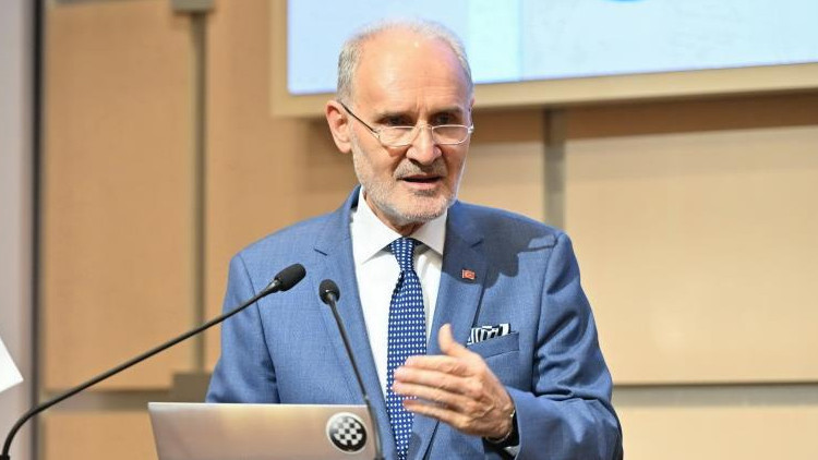 İTO Başkanı Avdagiçten yeni denge açıklaması İTO Başkanı Avdagiçten yeni denge açıklaması