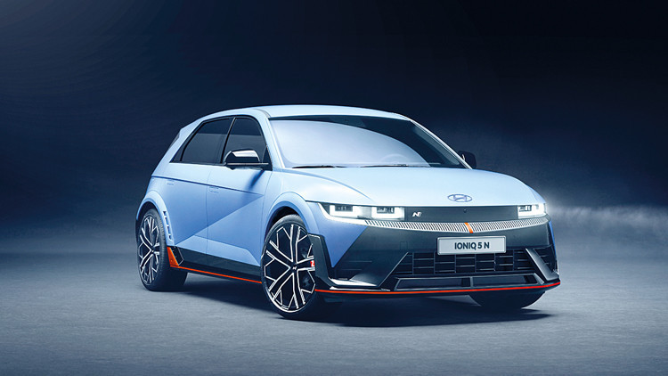 650 beygirlik sporcu elektrikli 650 beygirlik sporcu elektrikli