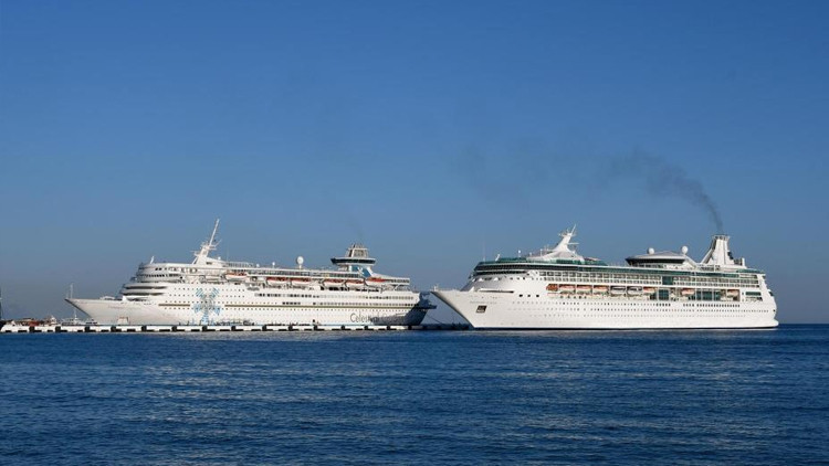 Kuşadasında kruvaziyer turizmi canlandı Kuşadasında kruvaziyer turizmi canlandı