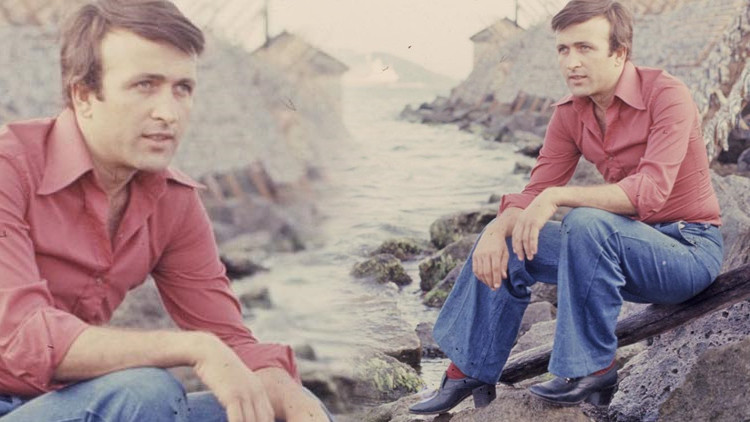 Ünlü sanatçı paylaştı: Giysilerden yılları tahmin etmeye devam... Ünlü sanatçı paylaştı: Giysilerden yılları tahmin etmeye devam...