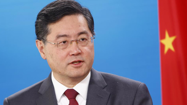 Kayıp Çinli Bakan yasak aşk iddiaları ile gündemde