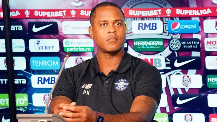Adana Demirspor hocası Patrick Kluivert: Adım adım ilerlemek istiyoruz