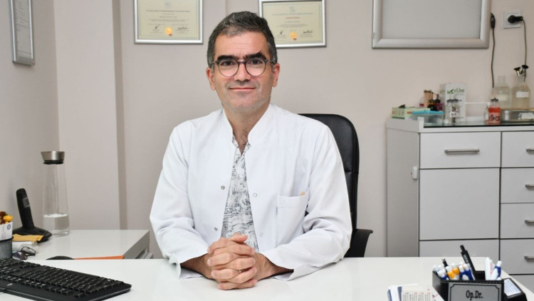 Op. Dr. Mercan A’dan Z’ye burun estetiğini anlattı Op. Dr. Mercan A’dan Z’ye burun estetiğini anlattı