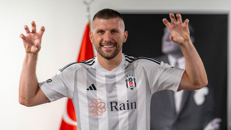 Ante Rebic: Beşiktaş’a şampiyonluk için geldim