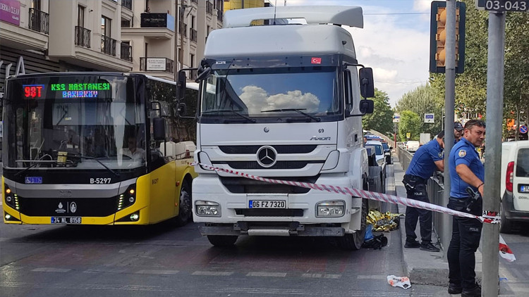 TIRın altında kalan 83 yaşındaki engelli hayatını kaybetti