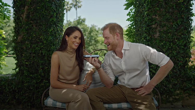 Harry ve Meghan Hollywood’a açılıyor… Yeni bir film geliyor: Anlatılan kaza Prenses Diana’nın öldüğü kaza olabilir