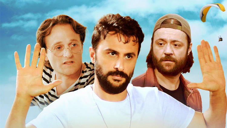Bizim Hoca Bezdum Da konusu nedir, oyuncuları kimler Bizim Hoca Bezdum Da filmi ilk kez TVde