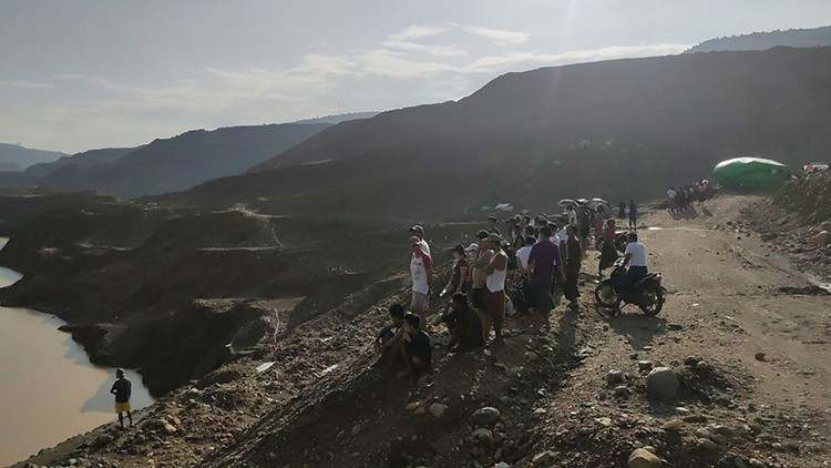 Şiddetli yağmurlar facia getirdi Myanmardaki toprak kaymasında 2 ölü, 30 kişi aranıyor
