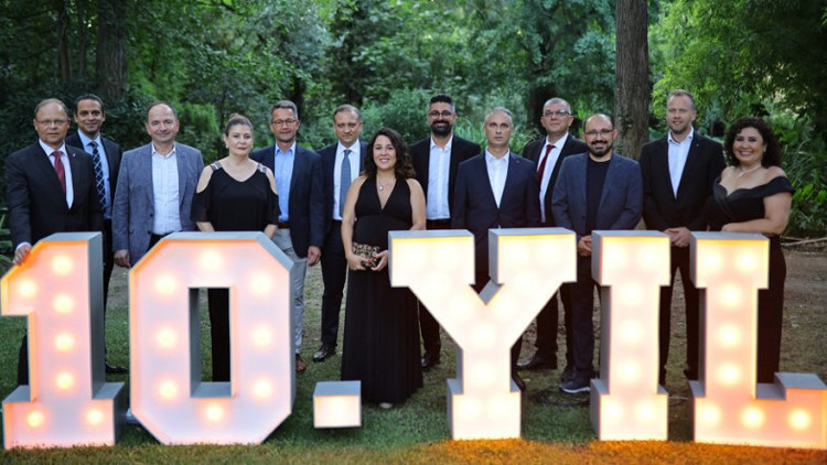 Viessmann Manisa 10. yılını kutluyor başarısını paylaşıyor Viessmann Manisa 10. yılını kutluyor başarısını paylaşıyor