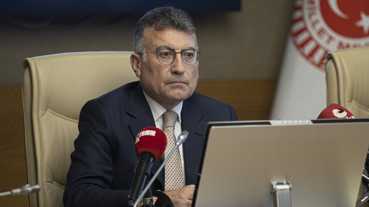 Emekliye ek zaman ne zaman yapılacak AK Partili Güler: Bütçe dengesini bozmadan beklentiyi karşılayacağız Emekliye ek zaman ne zaman yapılacak AK Partili Güler: Bütçe dengesini bozmadan beklentiyi karşılayacağız