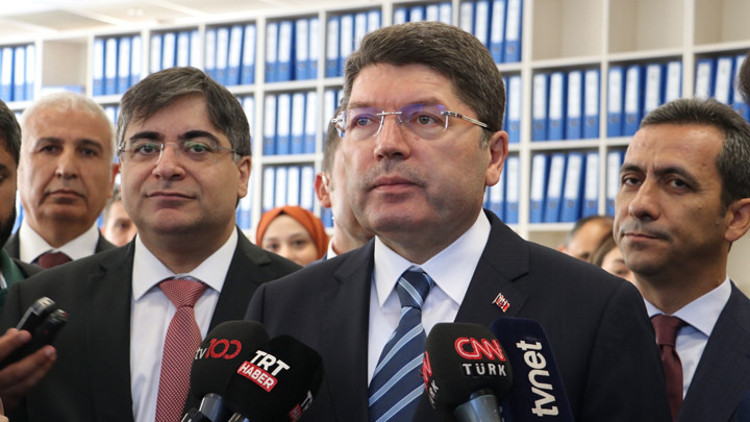 Adalet Bakanı Yılmaz Tunçtan süresiz nafaka açıklaması