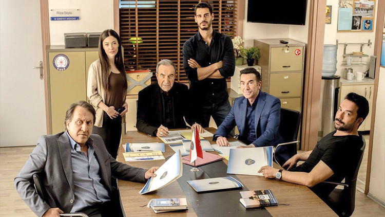 ‘Arka Sokaklar’  ülkenin hafızasıdır