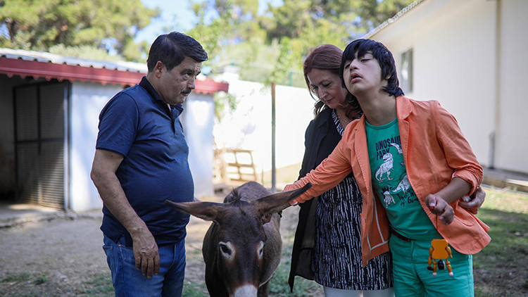 Milletvekili Çelik ve ailesinin yaşamı Bahadırla değişti... Kendimizi bir anda başka bir hayatın içerisinde bulduk