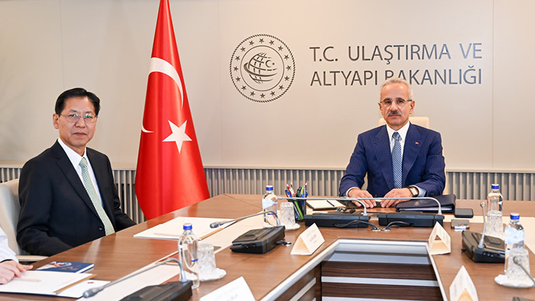 Bakan Uraloğlu: Orta Koridorun önemi her geçen gün artıyor Bakan Uraloğlu: Orta Koridorun önemi her geçen gün artıyor
