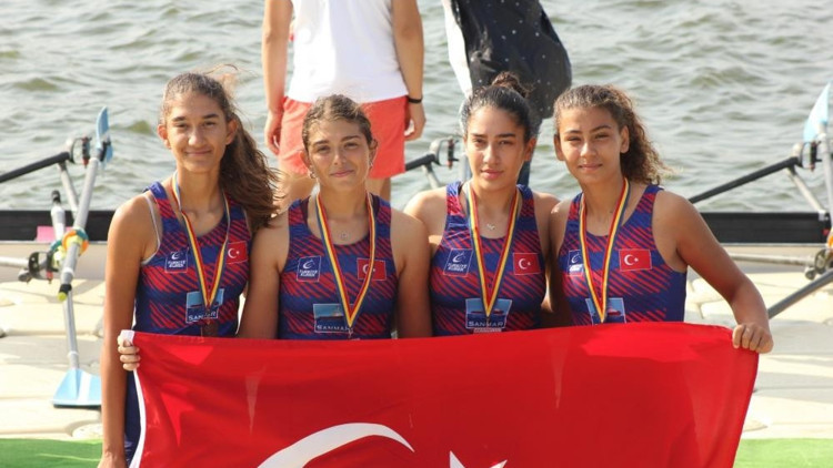 Kürek Milli Takımından Balkan Şampiyonası’nda 16 madalya