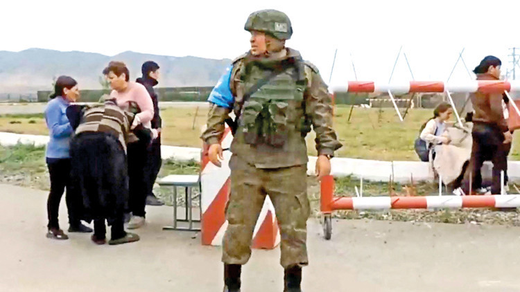 Aliyev’den Putin’e taziye telefonu... Karabağ’da Rus barış gücü hedef oldu