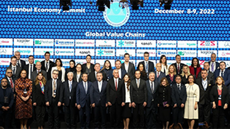 ‘İstanbul Ekonomi Zirvesi’ Berlin’de yapılacak
