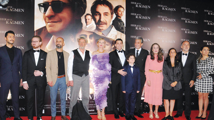 Her Şeye Rağmenin gala gecesine ünlü akını