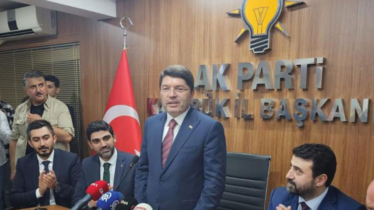 Adalet Bakanı Yılmaz Tunçtan yeni anayasa çağrısı