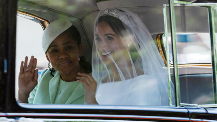 Ailenin intikamı acı oldu: Düğününde cenaze arabasına bindirmişler