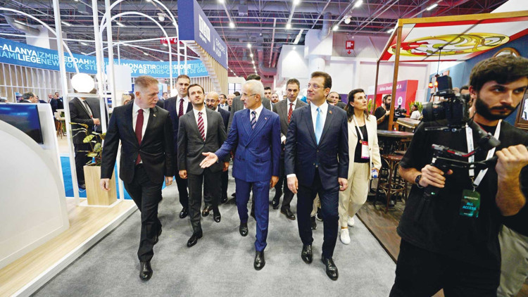 Havacılık sektörü İstanbul’da buluştu Havacılık sektörü İstanbul’da buluştu