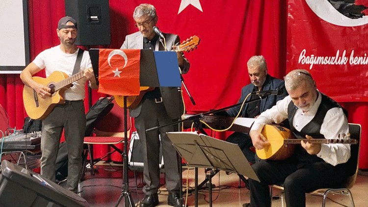 ADD Berlin’den Cumhuriyet konferansı ADD Berlin’den Cumhuriyet konferansı