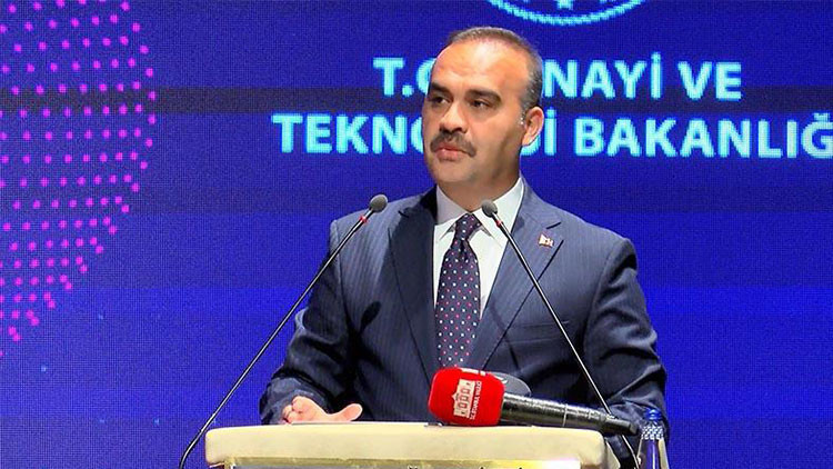 Son dakika: Bakan Kacırdan önemli açıklamalar: 8 binden fazla Togg yollara çıktı
