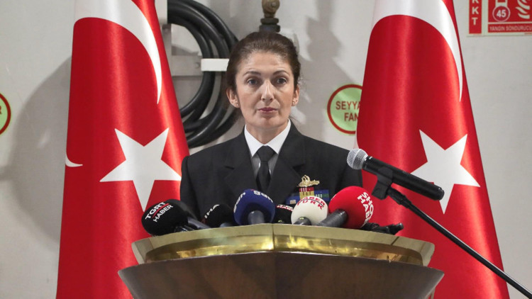 İstanbulda TCG Anadolu Gemisinde 29 Ekim Cumhuriyet Bayramı töreni